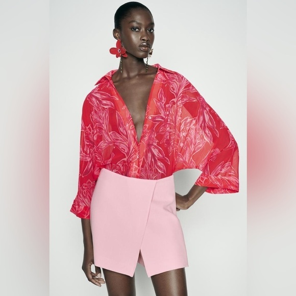 Zara Tops - Zara Floral Print Semi Sheer Shirt Small NWT